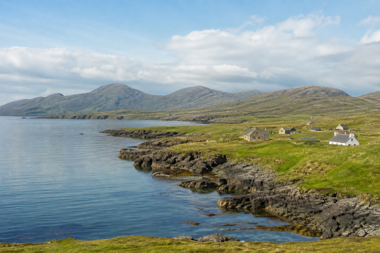 Silent disco hire in Na h-Eileanan Siar (Western Isles)